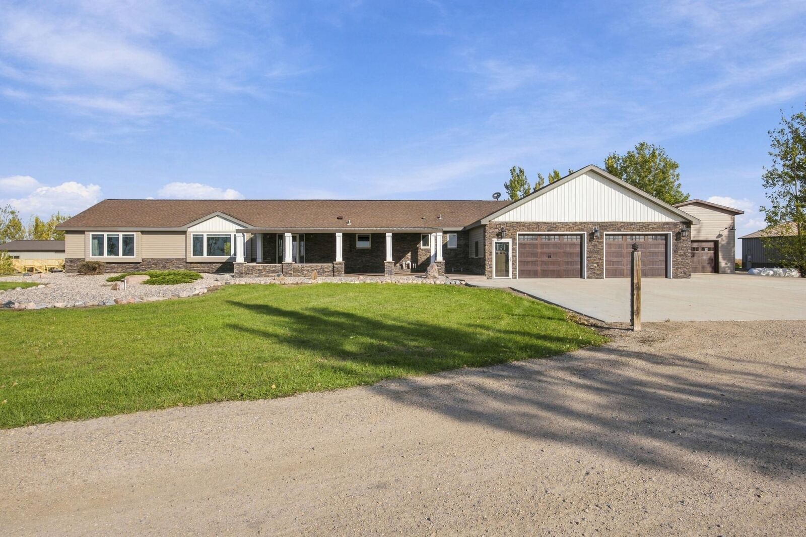 Property Photo:  16405 18th Street SE  ND 58036 