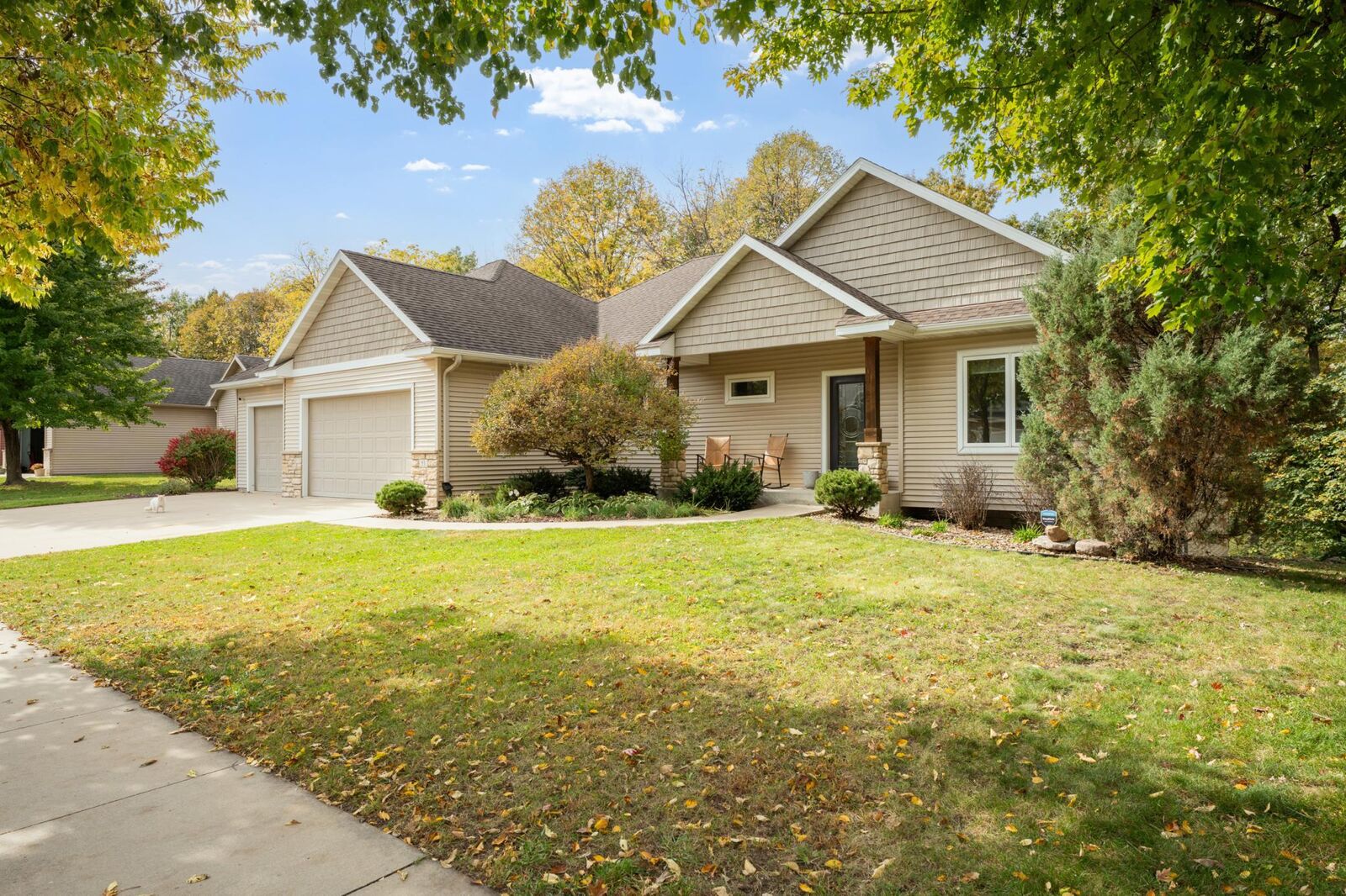 Property Photo:  53 River Court NE  MN 55906 