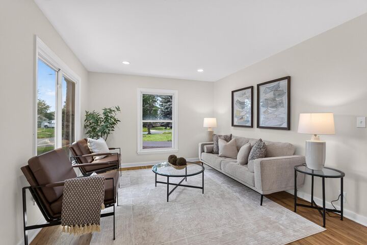 Property Photo:  2930 Texa Tonka Avenue  MN 55426 