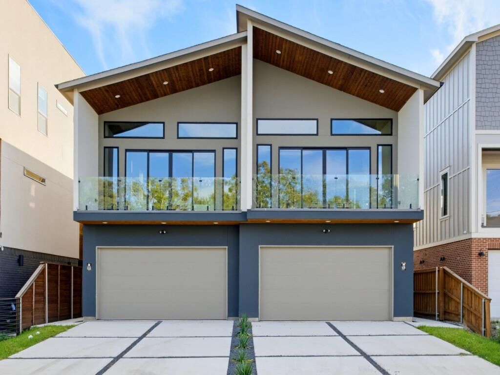 Property Photo: 412 &Amp 414 Avenue L TX 75203