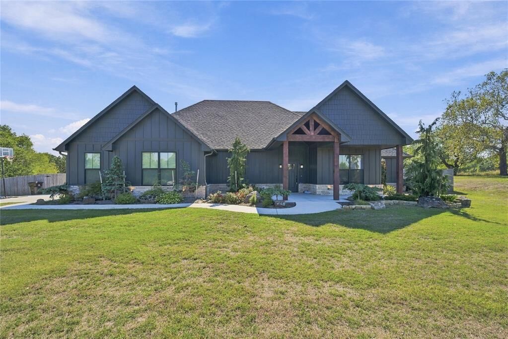 Property Photo:  42829 Garretts Lake Road  OK 74804 