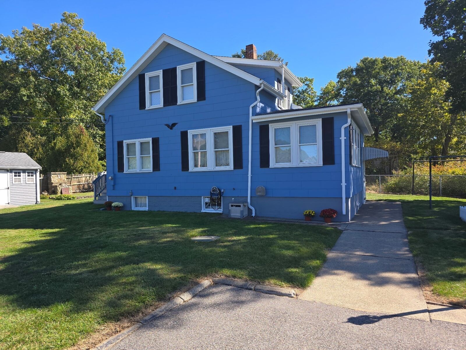 Property Photo:  5 Hoffman St  MA 02780 