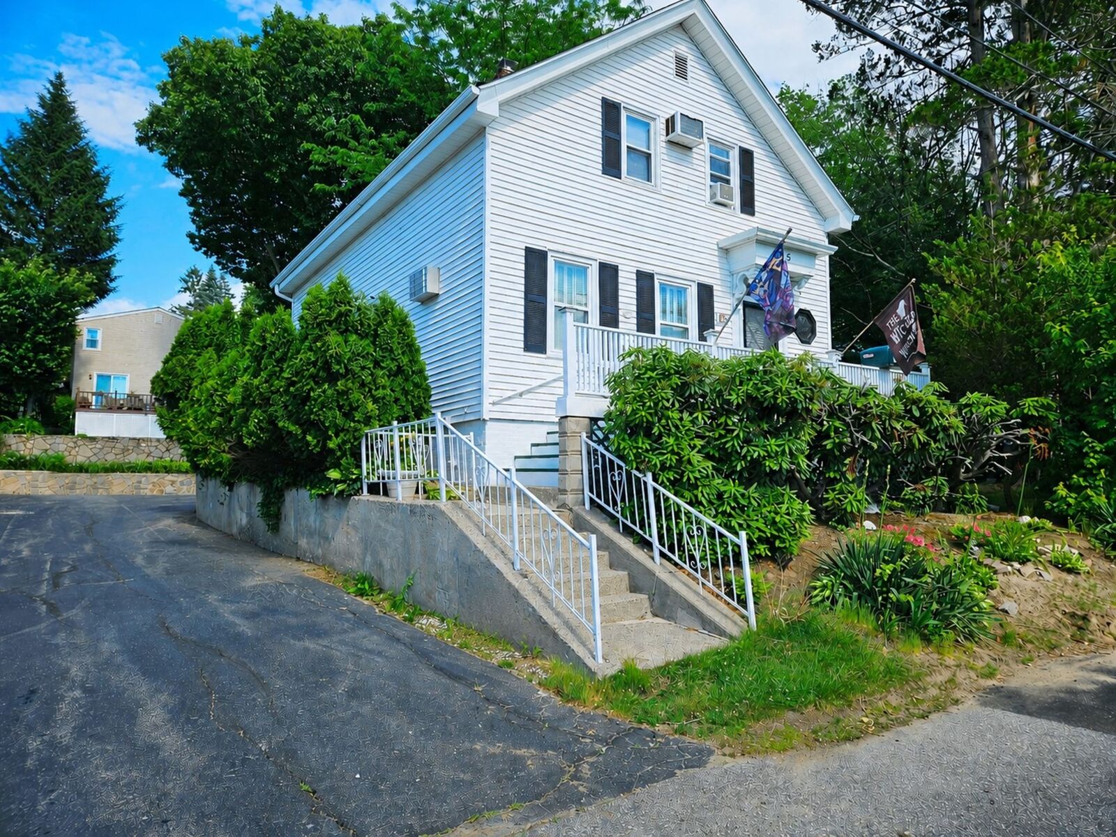 Property Photo:  55 Lexington Ave  RI 02904 