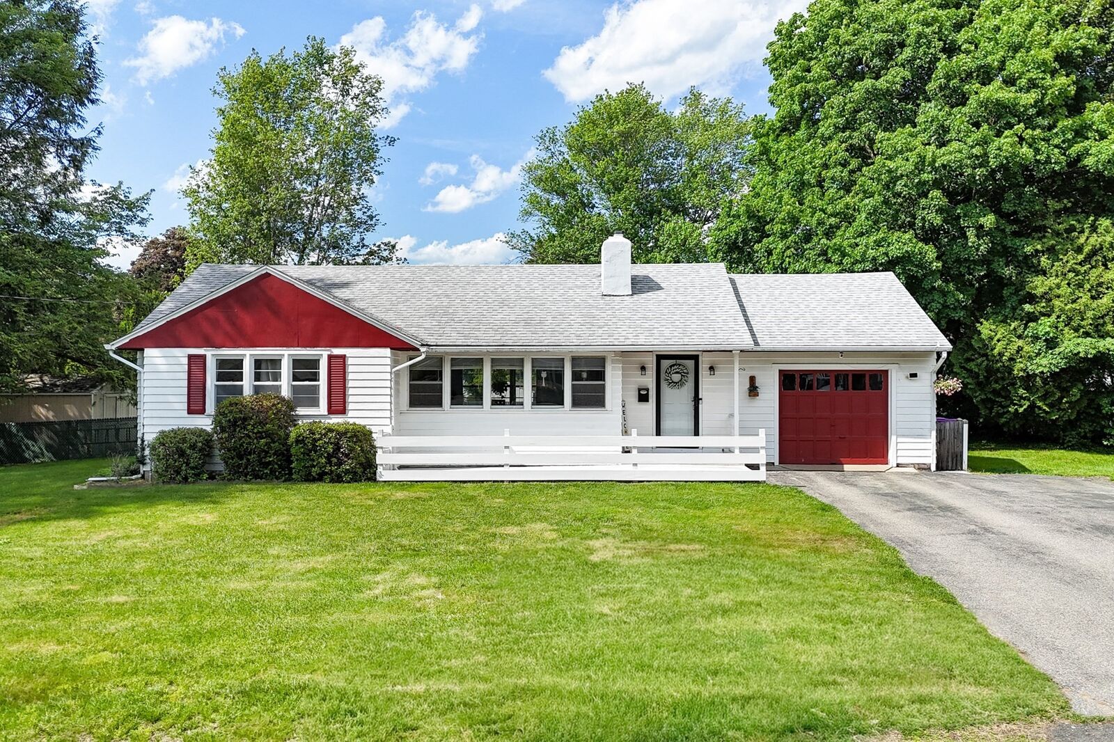 Property Photo:  62 Clayton Road  MA 01040 