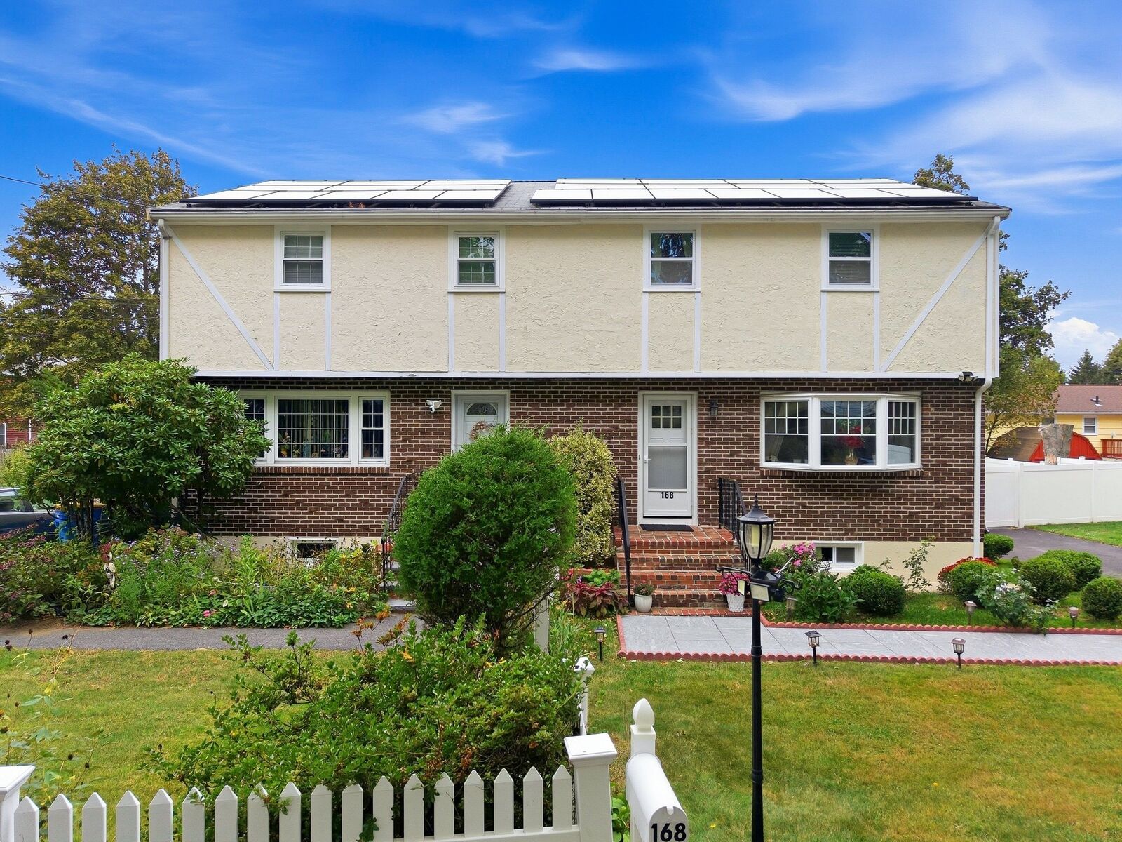 Property Photo:  168 Old St. R  MA 02368 