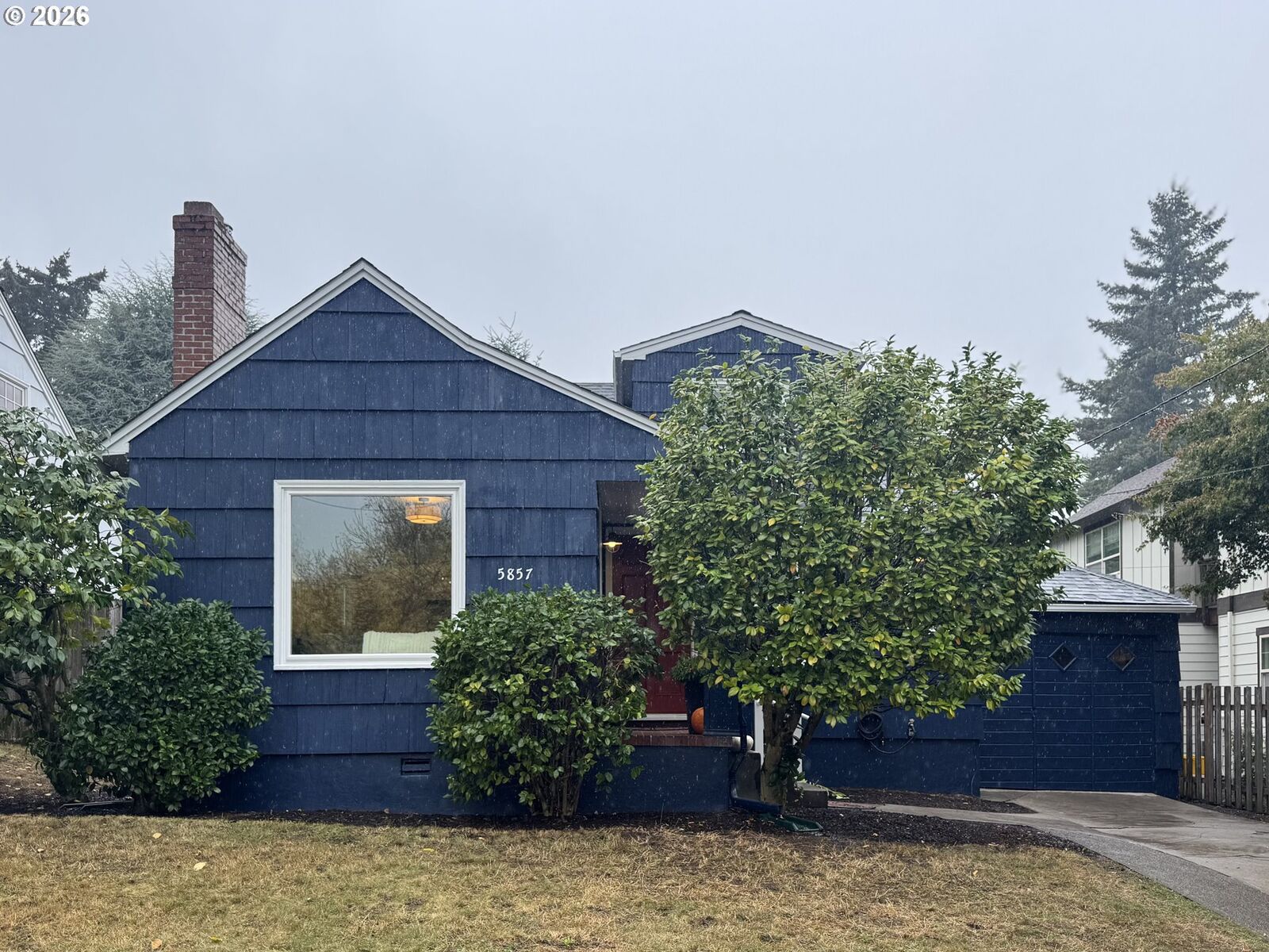 Property Photo:  5857 NE 24th Ave  OR 97211 