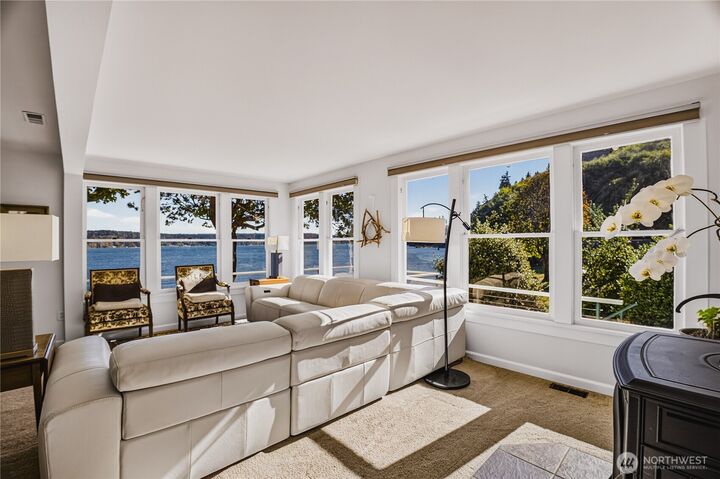 Property Photo:  1231  Maplewood Beach Dr  WA 98332 