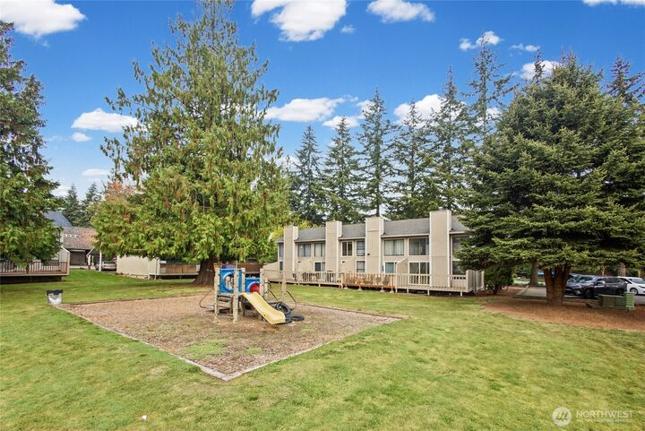 Property Photo:  804  124th Street SW  WA 98204 