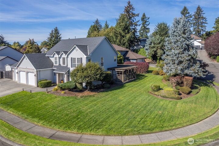 Property Photo: 13410 SE 26th Circle WA 98683