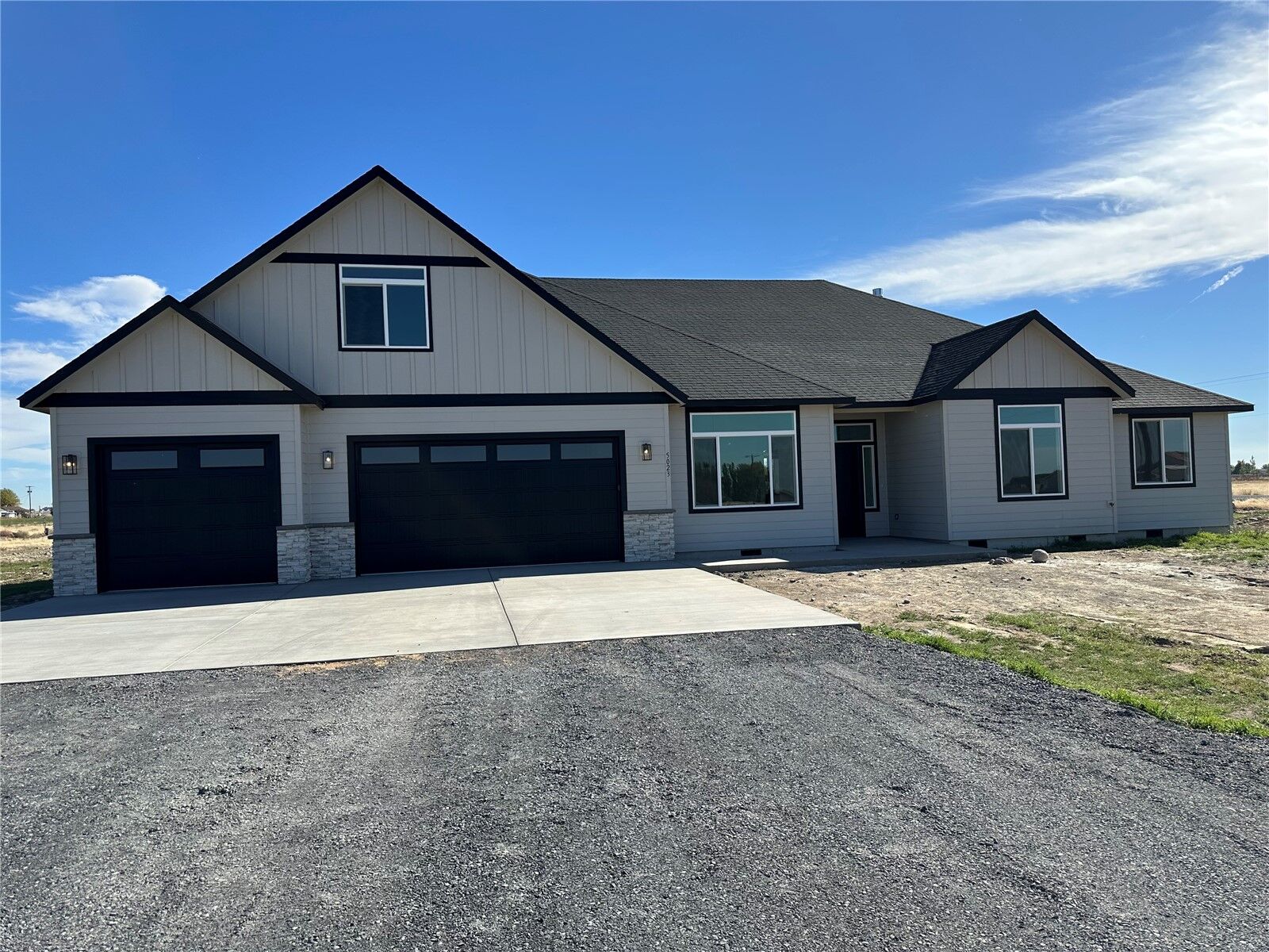 Property Photo:  5023  Road E.7  NE  WA 98837 