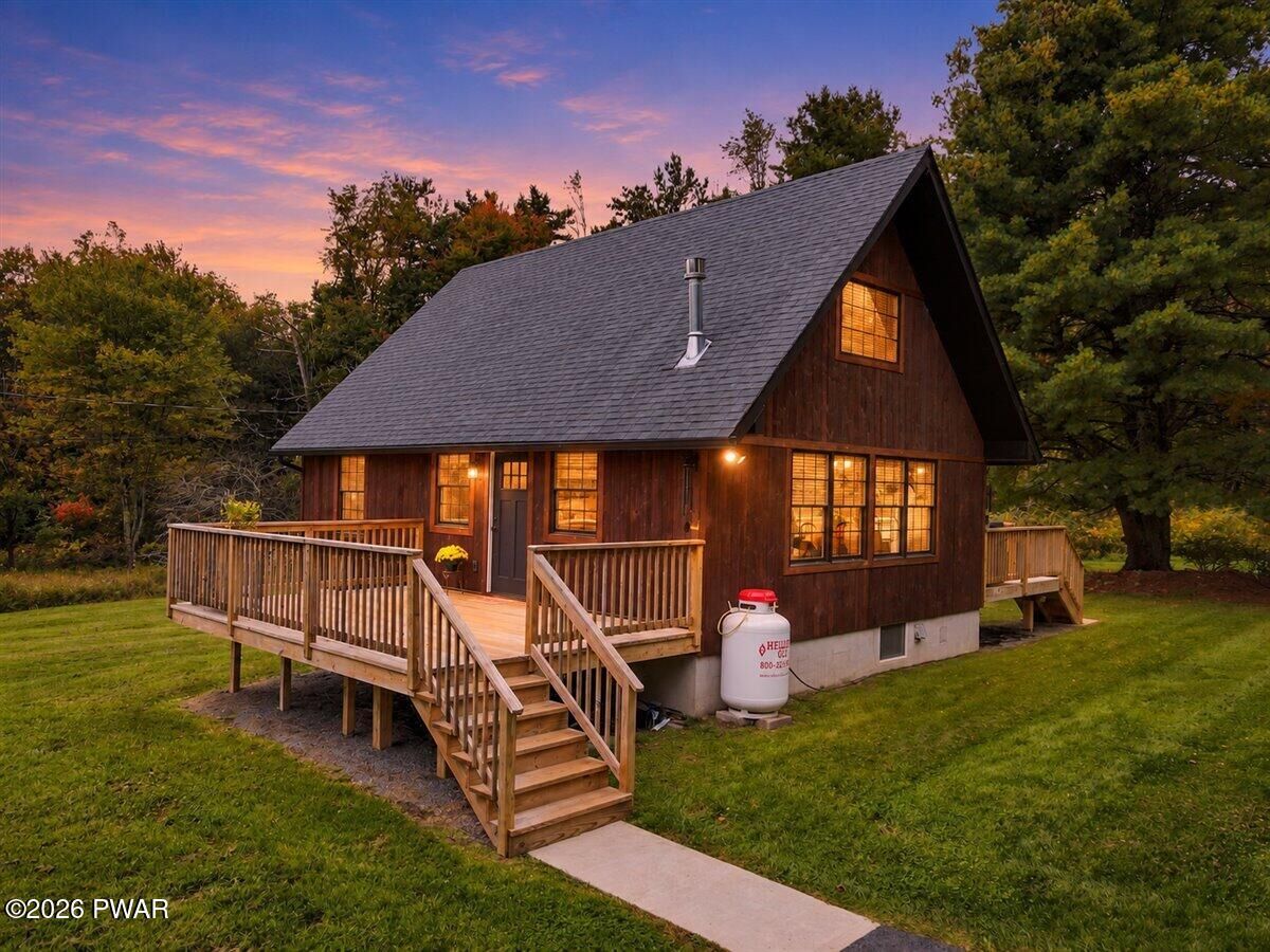 Property Photo: 225 Raymondskill Road PA 18337