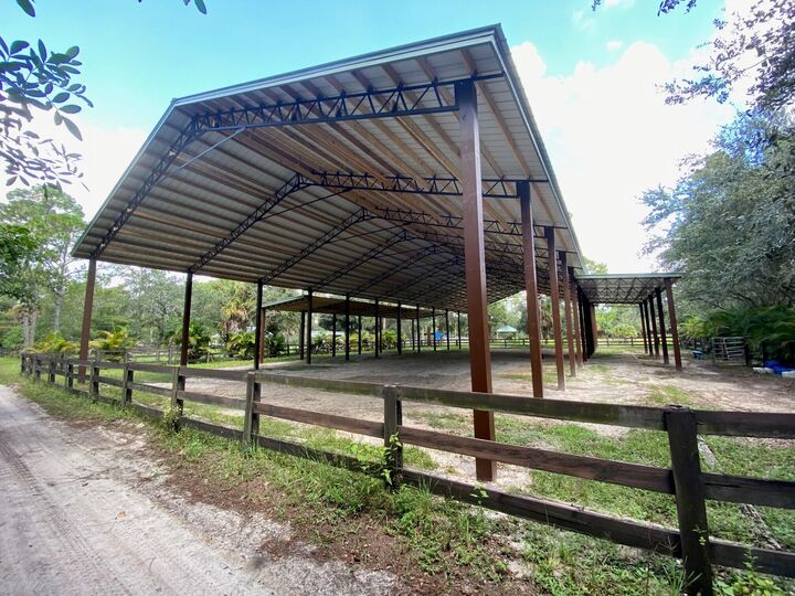 Property Photo:  2141 B Road Cottage  FL 33470 