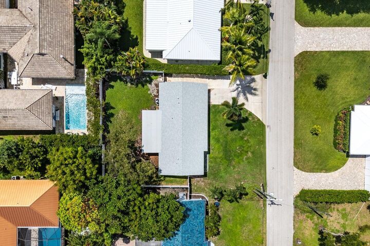 Property Photo:  2350 Niki Jo Lane  FL 33410 