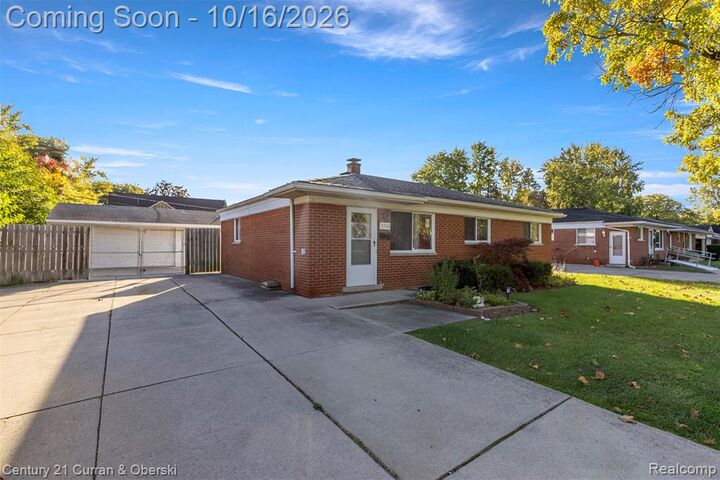 Property Photo:  7130 N Beech Daly Road  MI 48127 