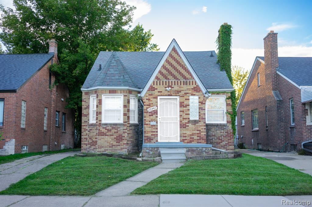Property Photo: 20447 Irvington Street MI 48203
