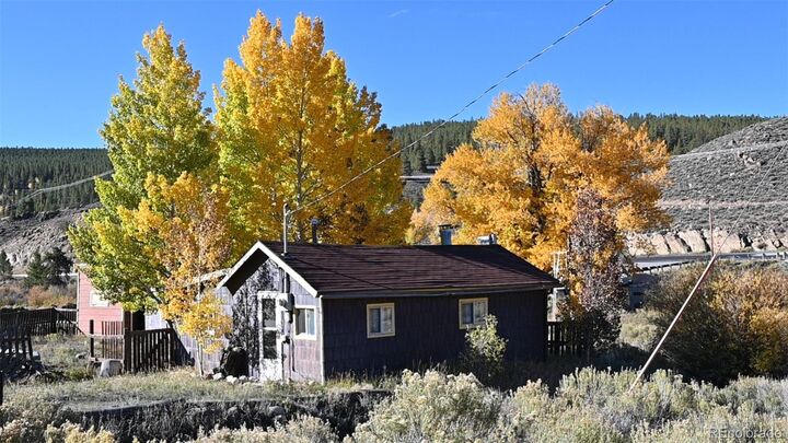 Property Photo:  43151 Cr-397  CO 81228 