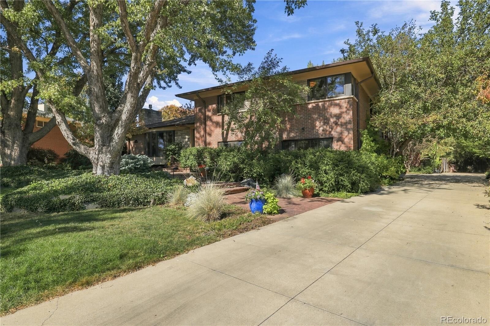 Property Photo: 165 Dudley Street CO 80226