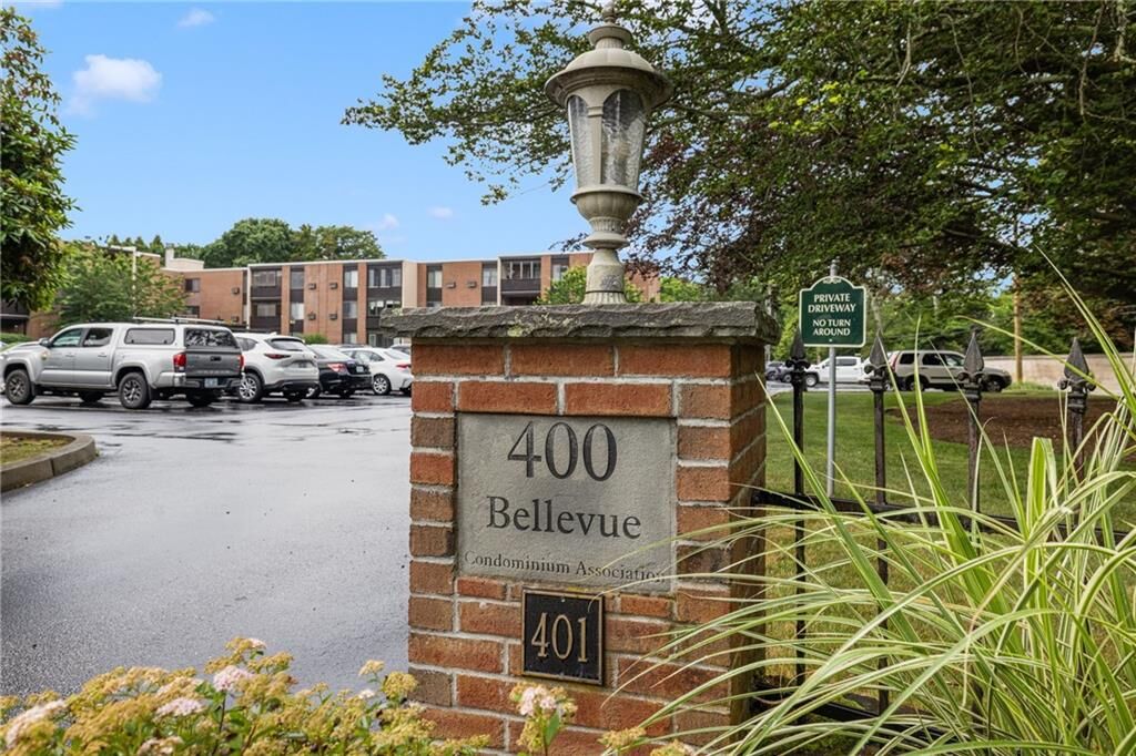 Property Photo:  401 Bellevue Avenue 309  RI 02840 
