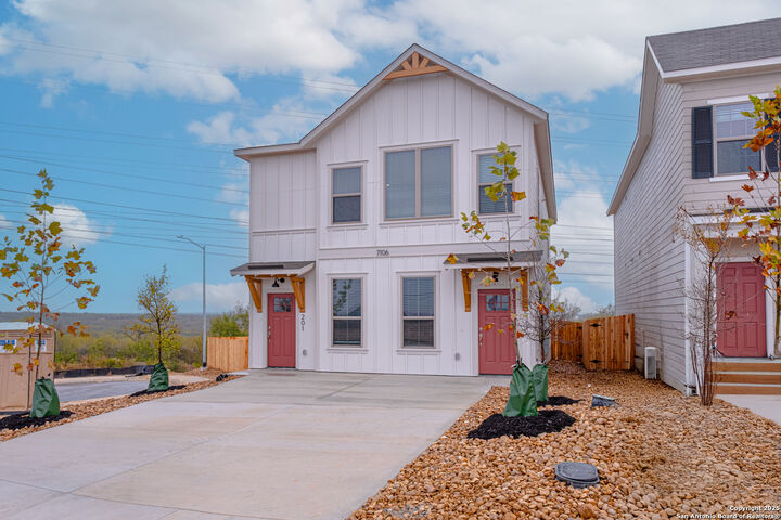 Property Photo:  10222 Briarwood Nook  TX 78252 