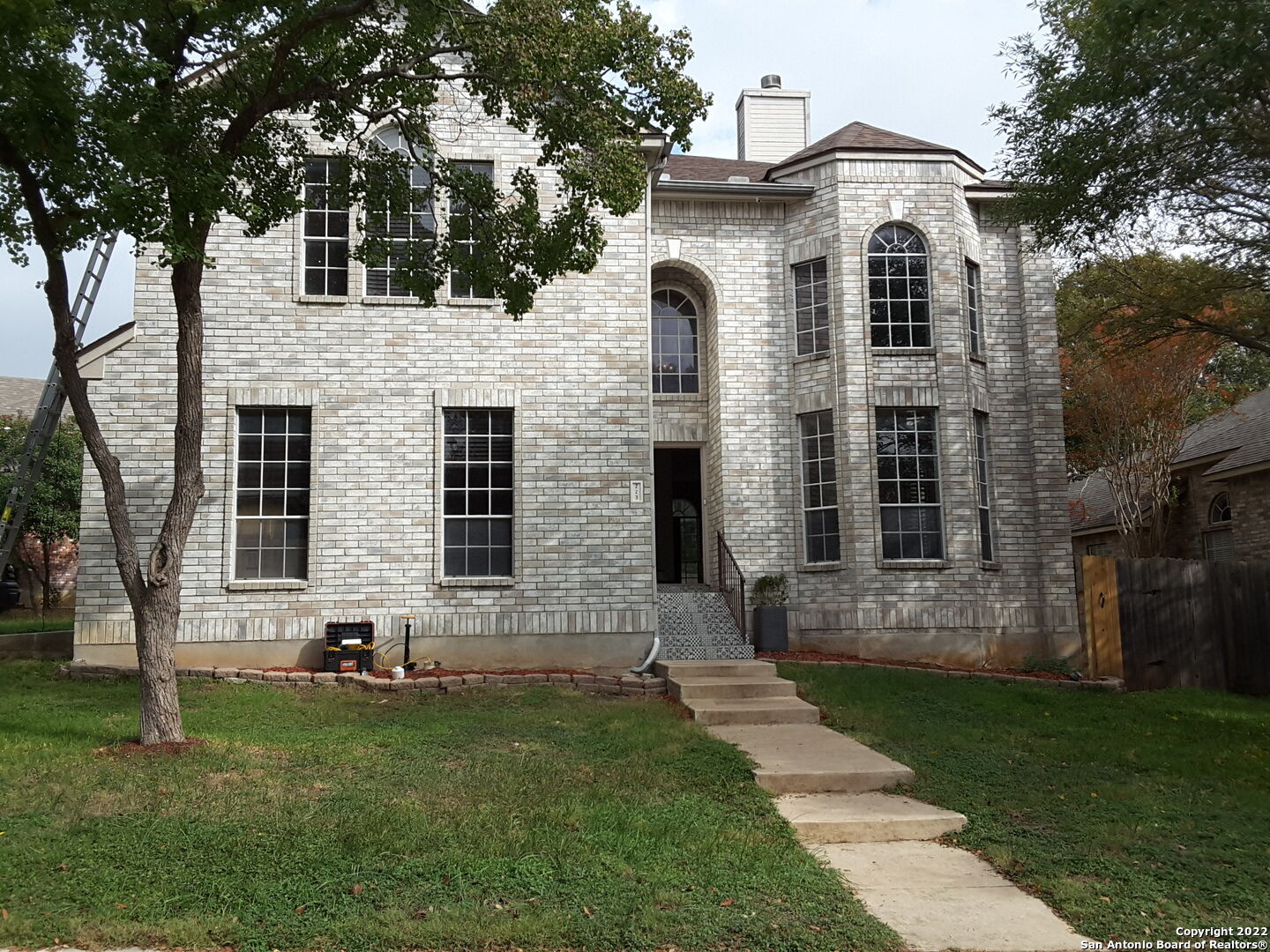 Property Photo:  223 Willowbluff Dr  TX 78216 