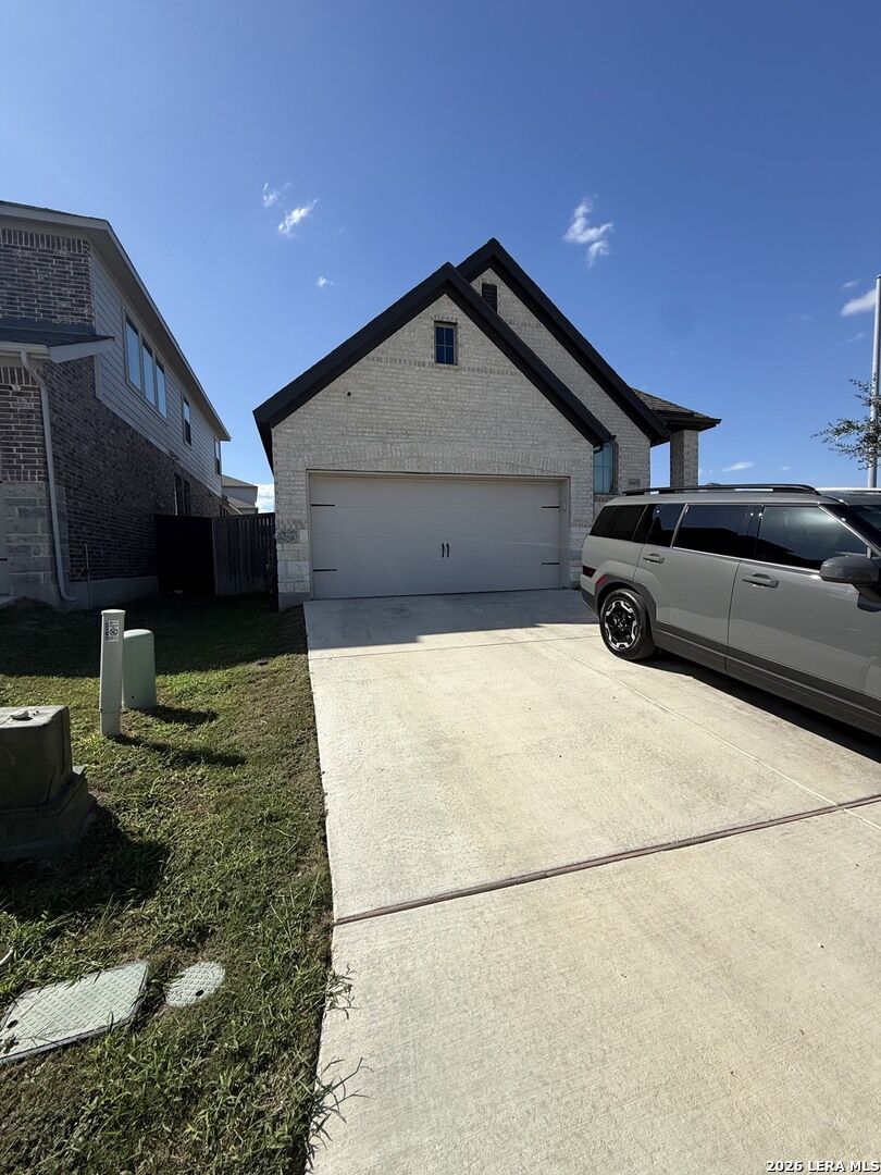 Property Photo:  2607 Barkey Spgs  TX 78245 