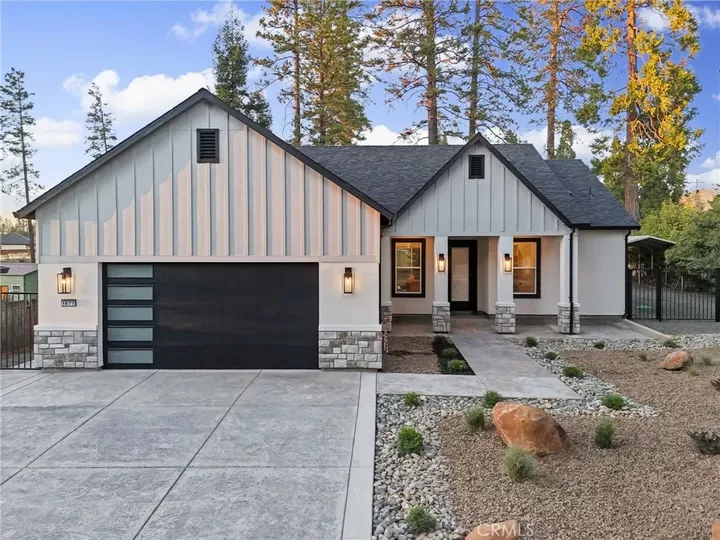 Property Photo:  1677 Paradisewood Drive  CA 95969 