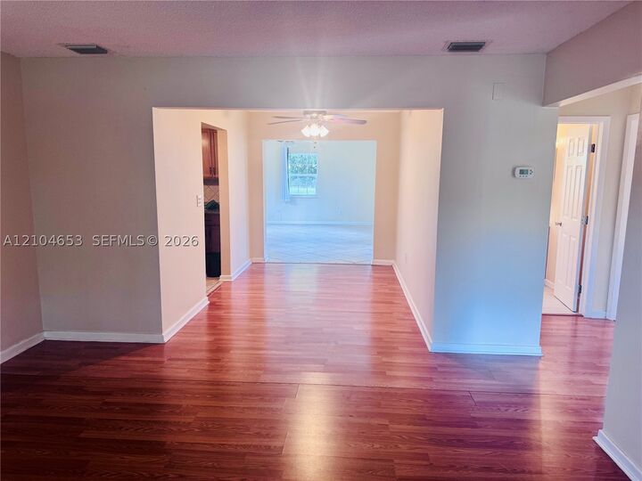 Property Photo:  1530 N 17th Ave N  FL 33460 
