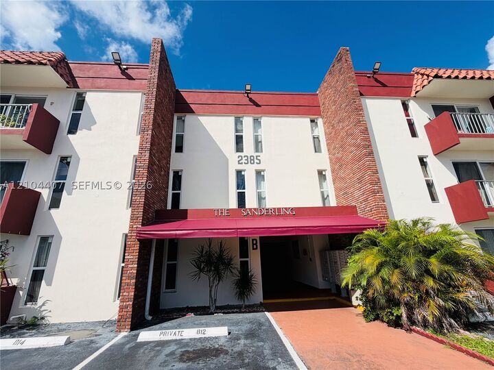 Property Photo: 2385 NW 11th St A24 FL 33125