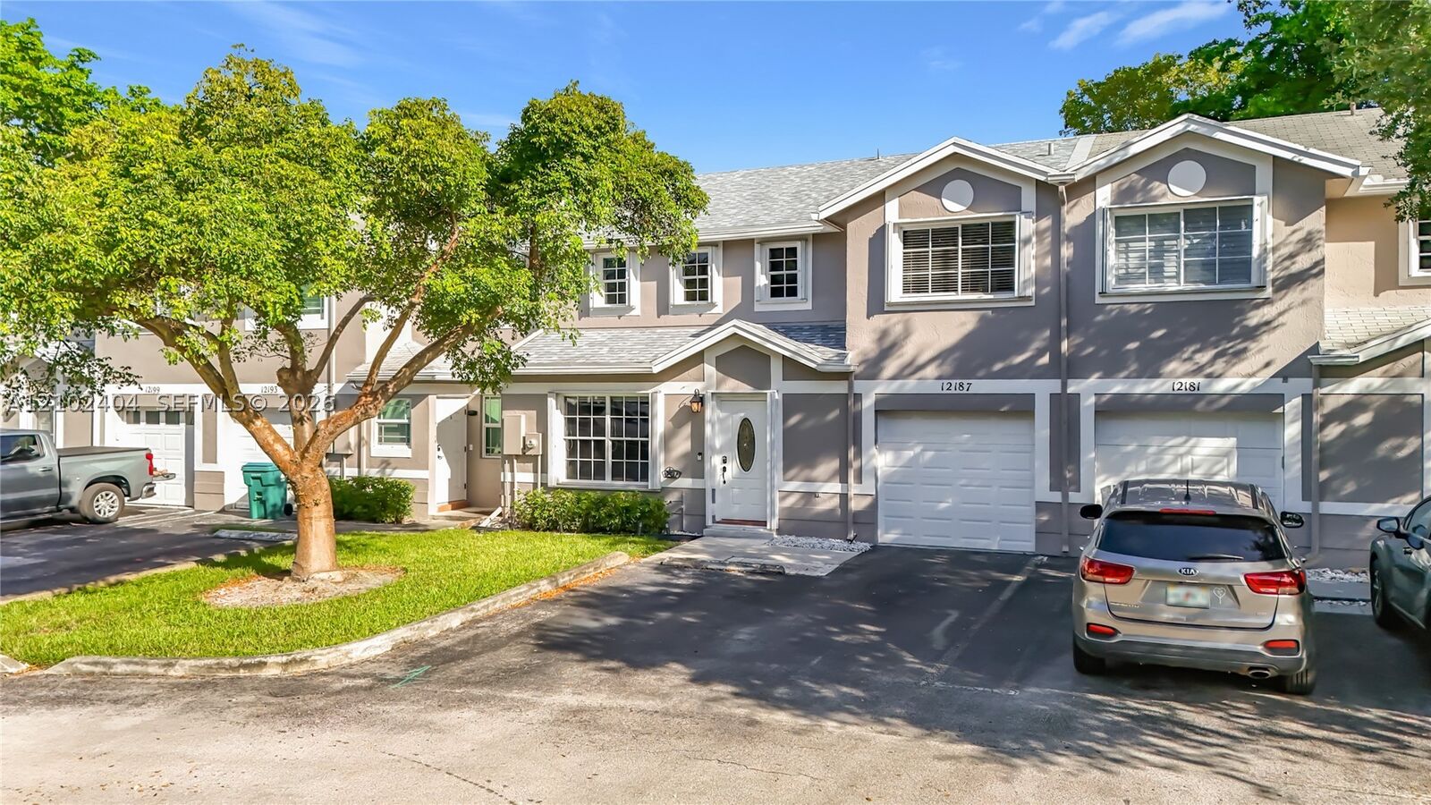Property Photo: 12187 SW 49th Ct FL 33330