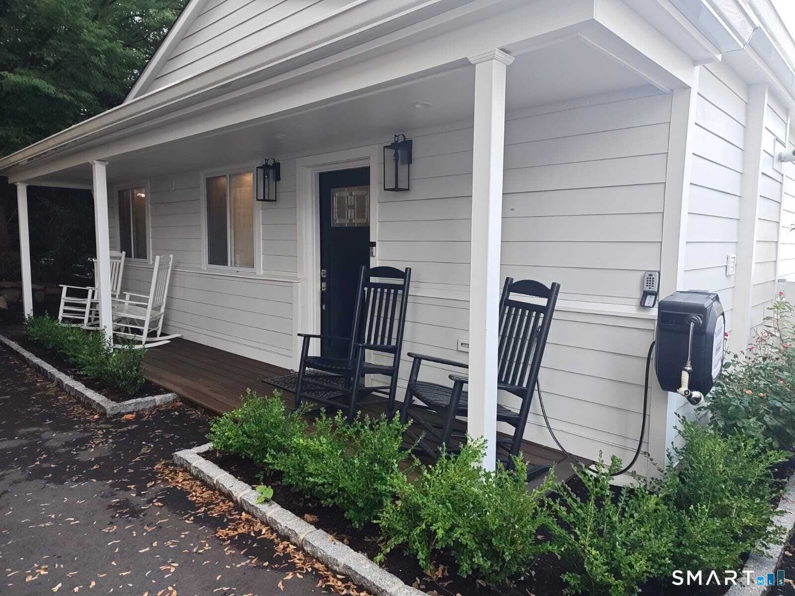 Property Photo:  41 Valley Road Cottage  CT 06831 