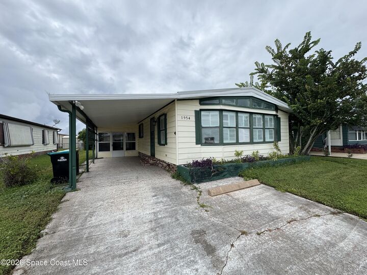 Property Photo: 1954 Coco Plum Street NE FL 32905