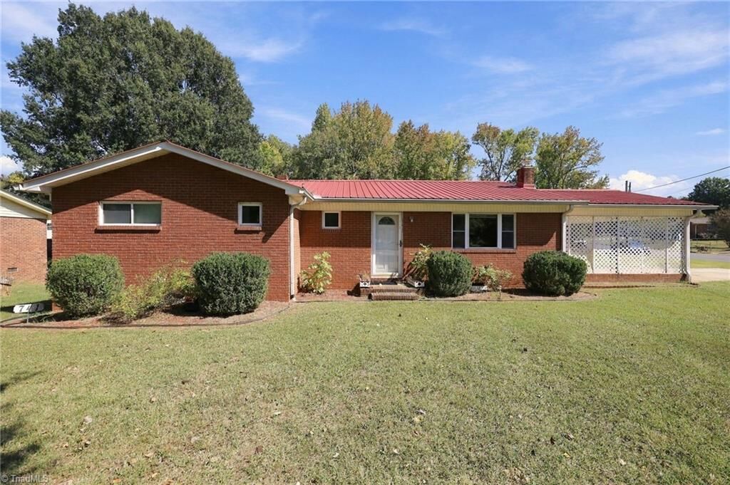 Property Photo:  741 Kennedy Road  NC 27360 