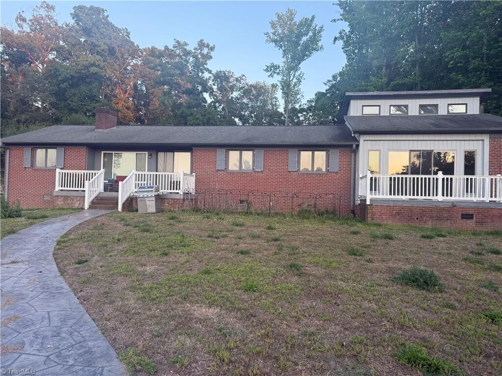 Property Photo:  949 Holloway Church Road  NC 27292 
