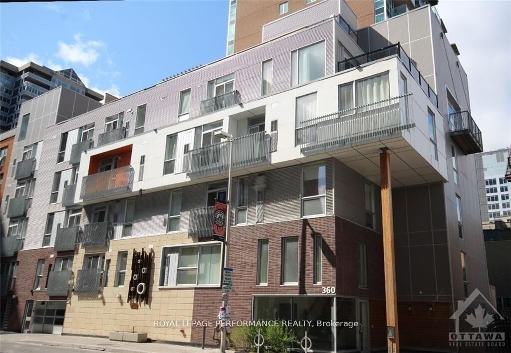 Property Photo:  360 Cumberland Street 301  ON K1N 0B1 
