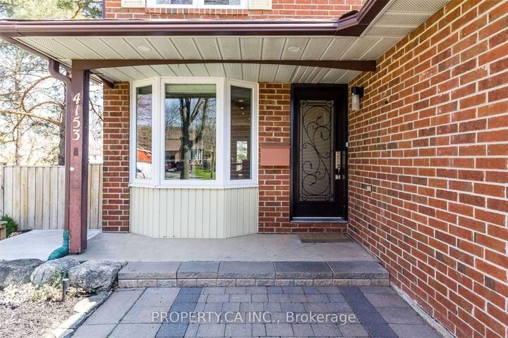 Property Photo: 4153 Wheelwright Crescent ON L5L 2X4
