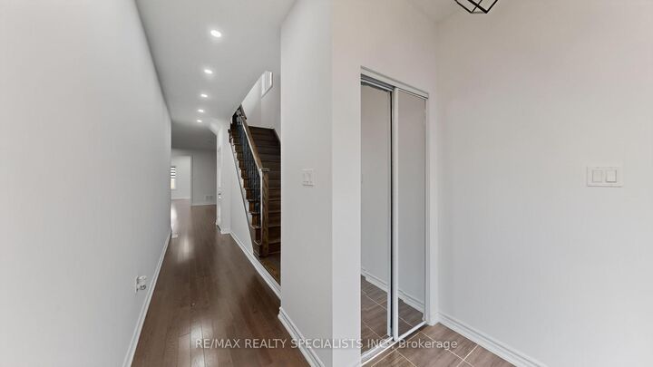 Property Photo:  116 Seeley Avenue  ON N0C 1B0 