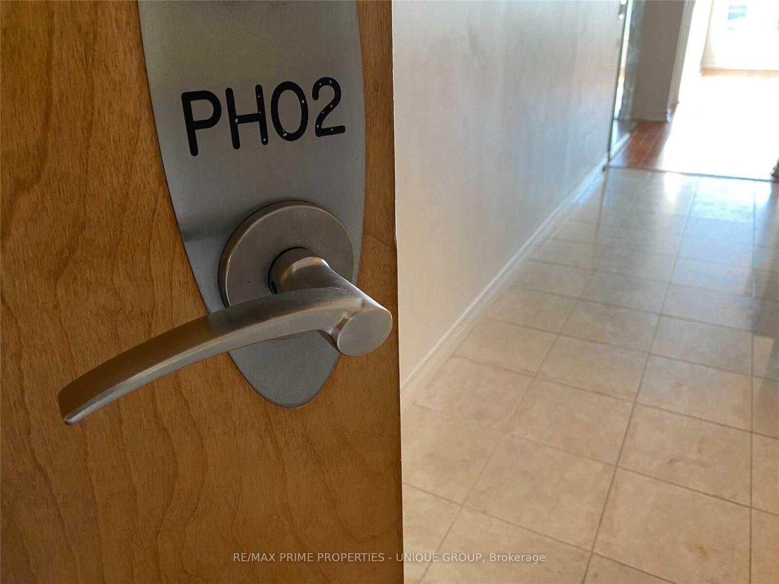 Property Photo:  152 St Patrick Street Ph02  ON M5T 1V1 