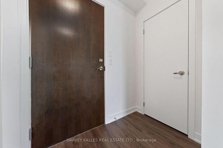 Property Photo:  630 Greenwood Avenue 503  ON M4C 1J8 