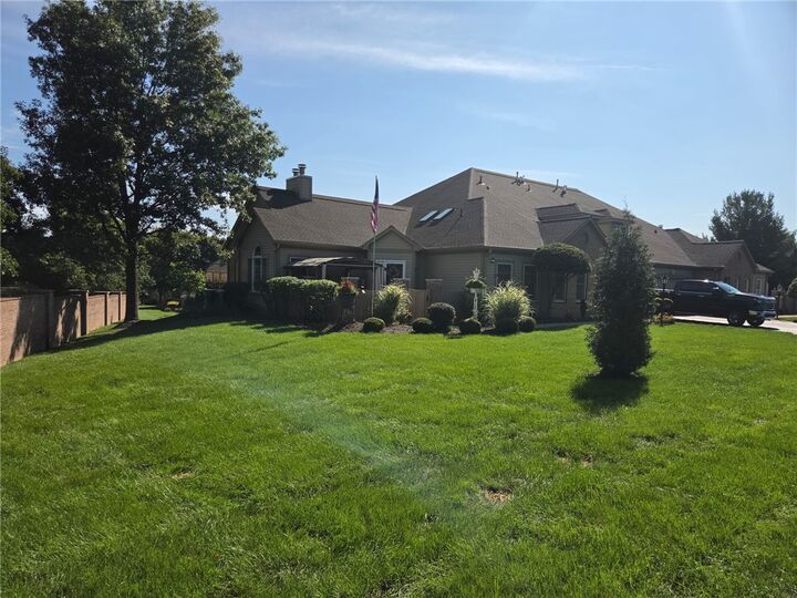 Property Photo: 118 Linden Ct. PA 16046