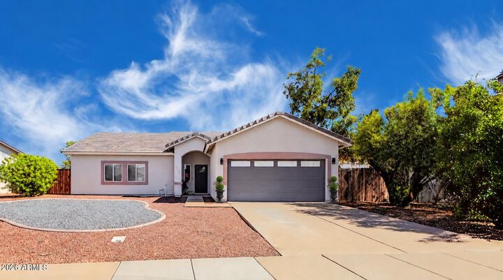 Property Photo: 503 W Sundance Way AZ 85225