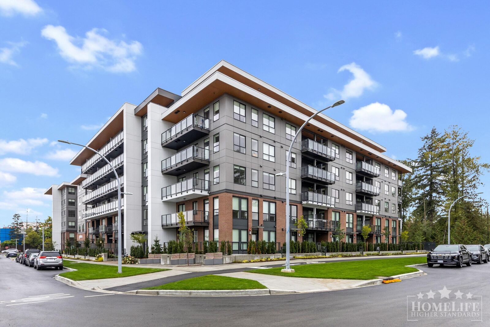 Property Photo:  10425 147 Street 302  BC V3R 0J9 