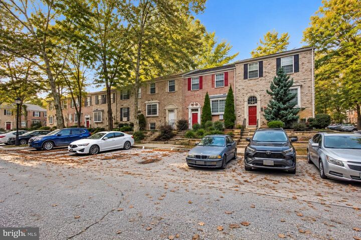 Property Photo: 11886 New Country Lane MD 21044