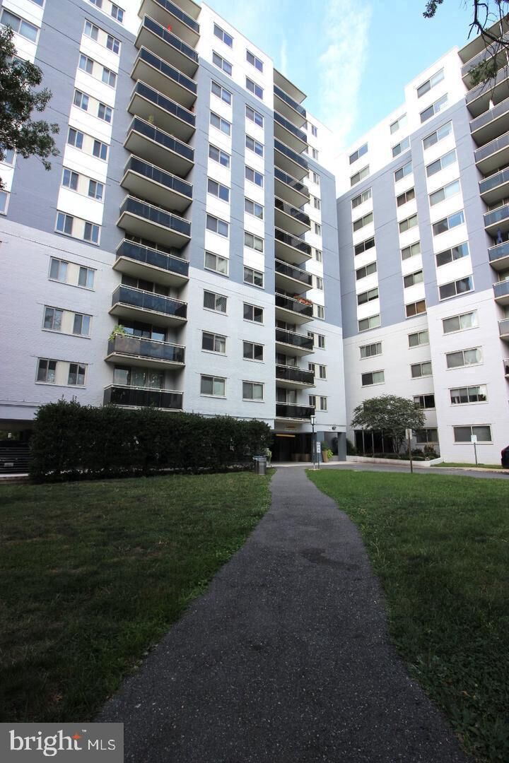 Property Photo: 7333 New Hampshire Avenue Ph03 MD 20912