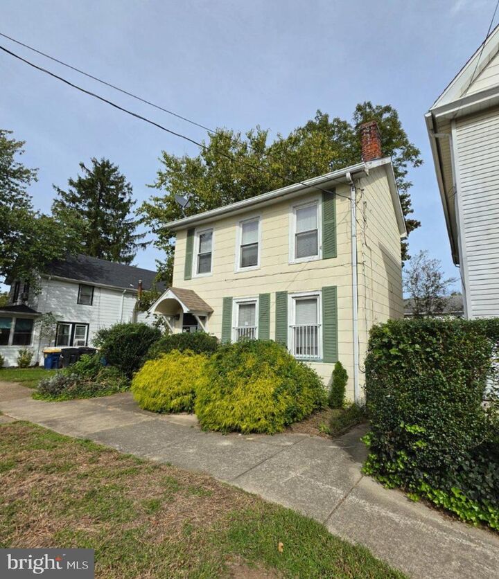 Property Photo: 105 N American Avenue DE 19901