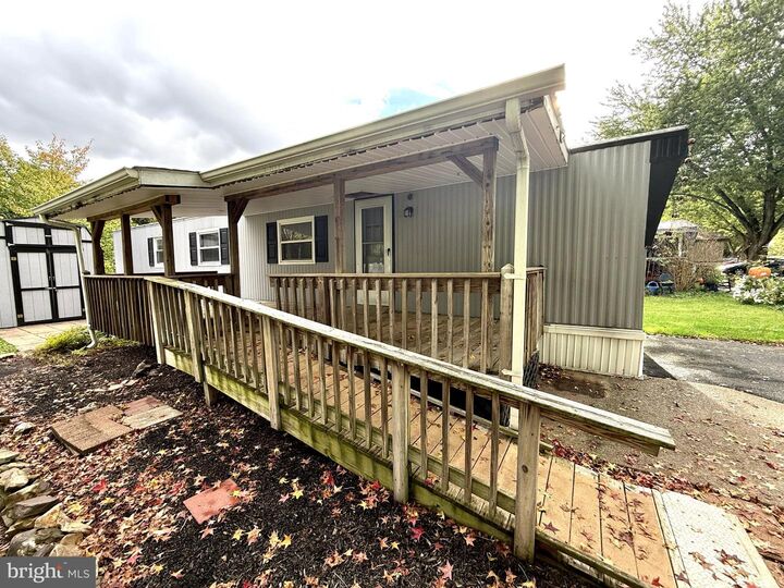Property Photo:  10 Magnolia Lane  PA 17015 