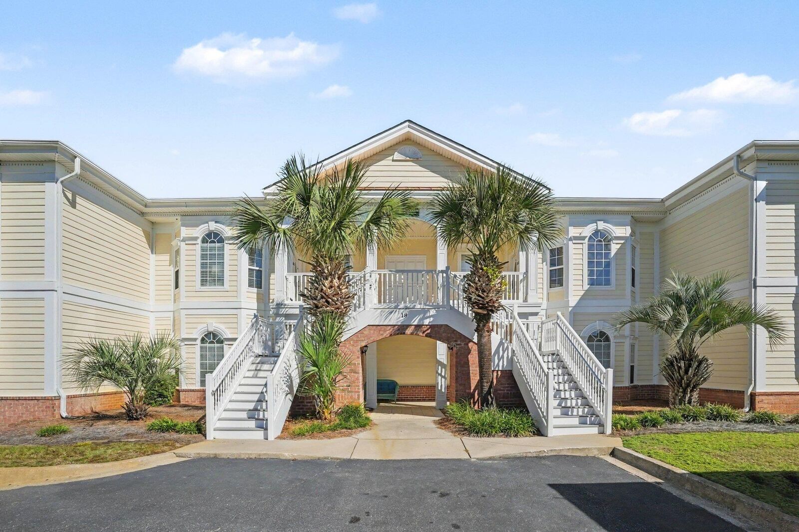 Property Photo: 18 Tern Pl. 201 SC 29585