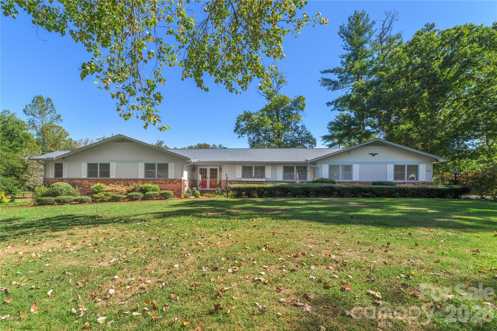 Property Photo:  791 Crooked Creek Road  NC 28739 