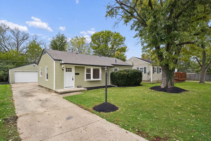 Property Photo:  1399 Shady Lane Road  OH 43227 