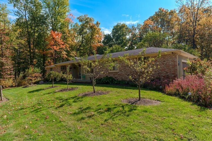 Property Photo:  114 Ponder SW Place  OH 43062 