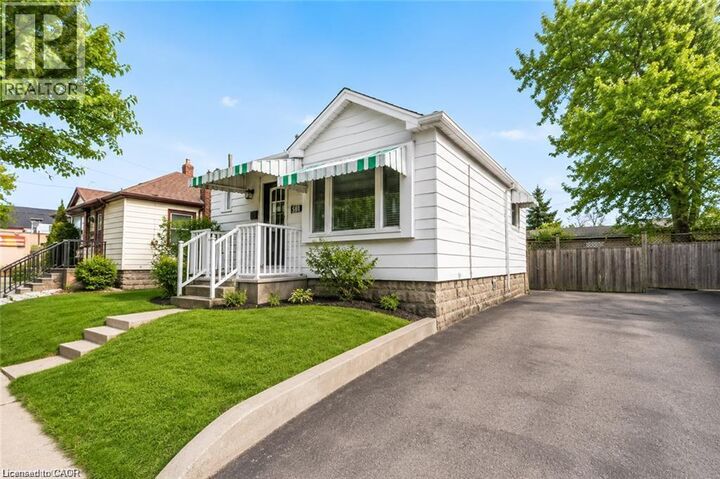 Property Photo:  501 Upper Wellington Street  ON L9A 3P6 